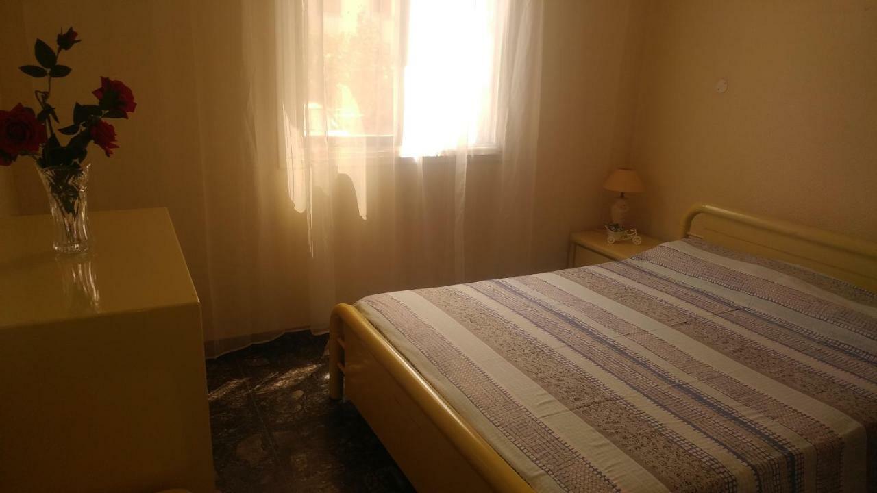 Sandy Beach Apartment 3 보로클리니 외부 사진