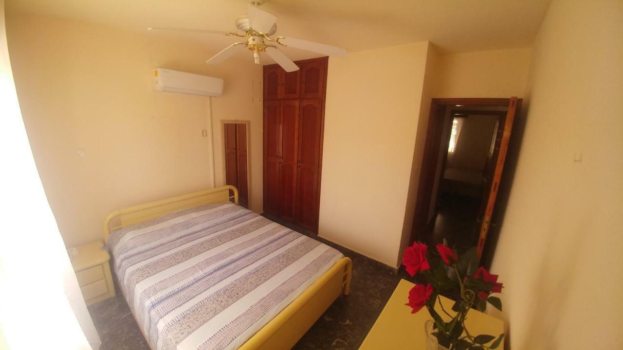 Sandy Beach Apartment 3 보로클리니 외부 사진